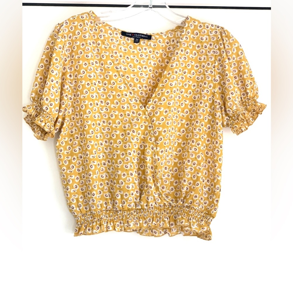 One Clothing Women's Puff Sleeve Front Wrap Crop Top, Yellow Floral,  MEDIUM - Picture 6 of 7